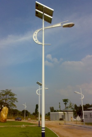 太阳能路灯5米